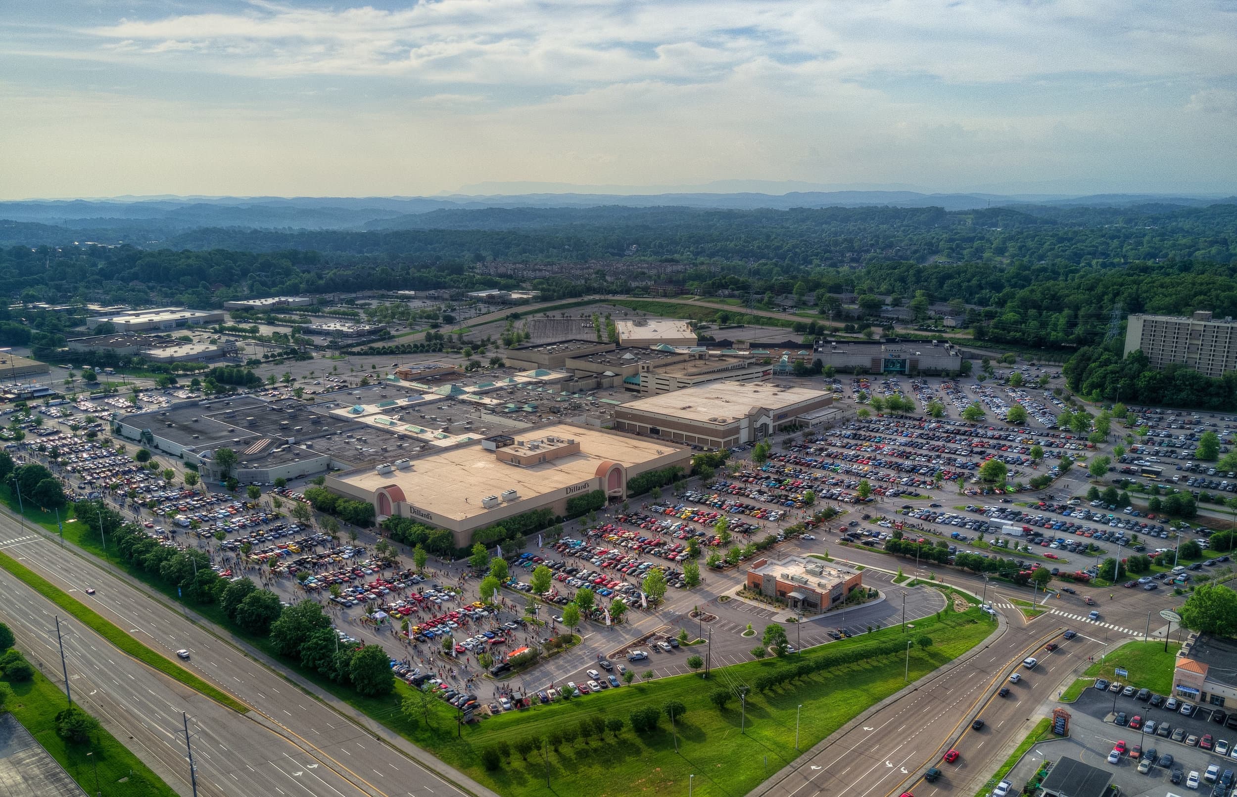 Harper Auto Square Cars and Coffee - Knoxville