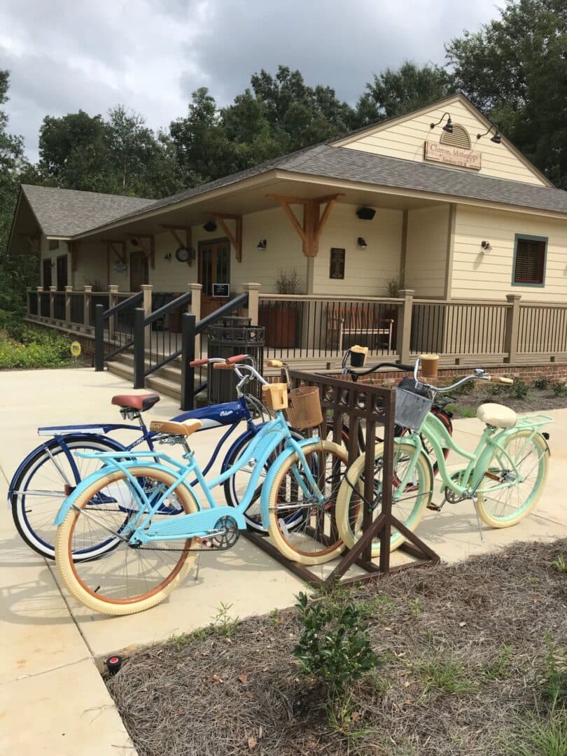 Cruzin' Clinton Car Show