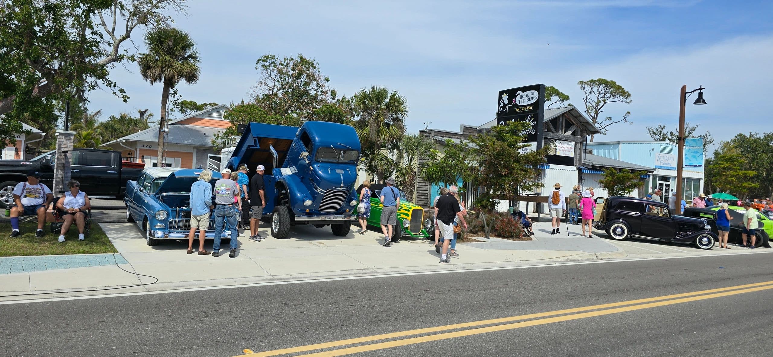Cruisin' on Dearborn Car Show