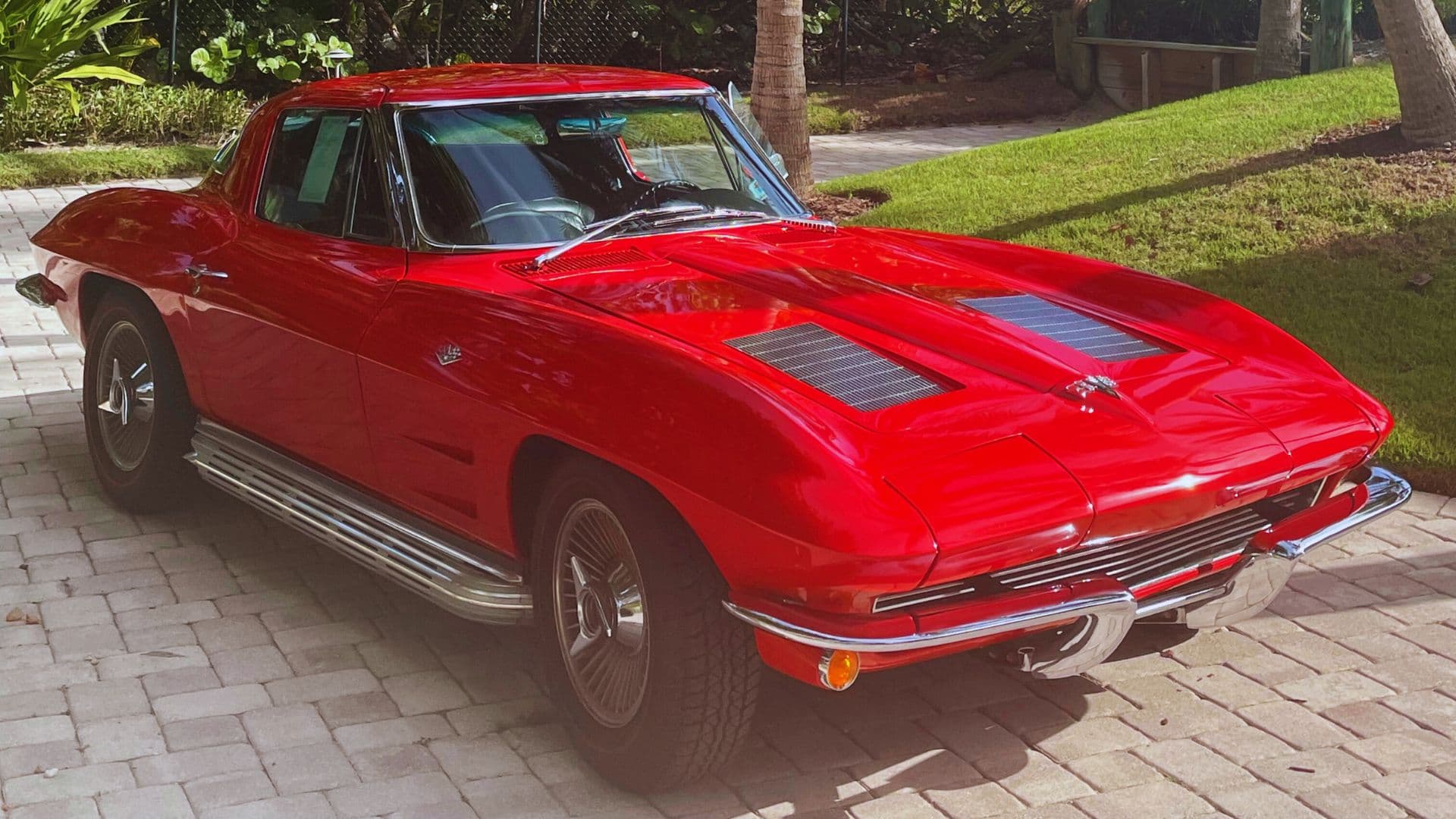 Valencia Cay Cars and Coffee