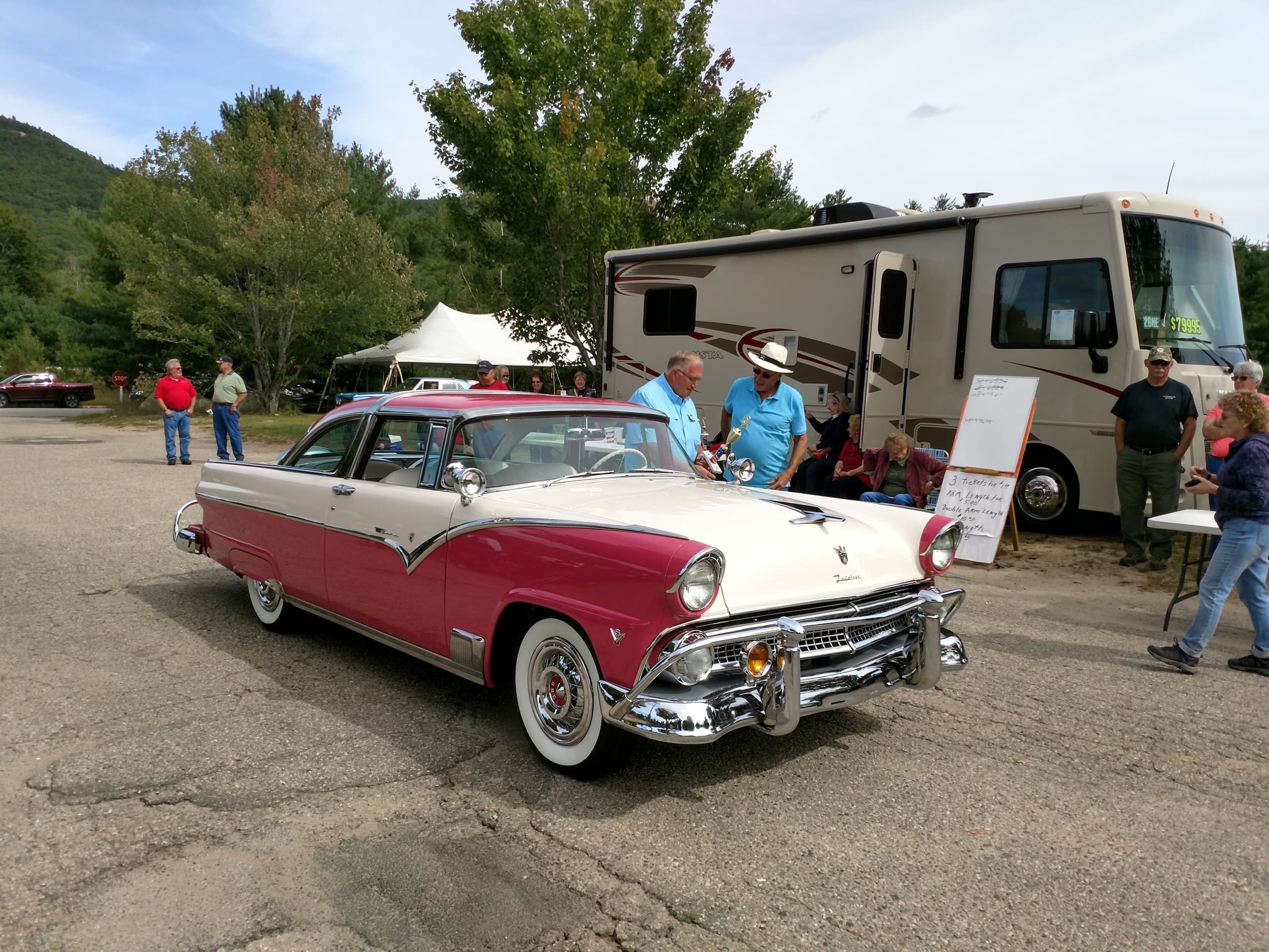 MWV Old Car Club Cruise Nights at Settlers Green