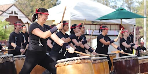 Intro to Taiko: The Art of Traditional Japanese Drumming (song: Masaru B)