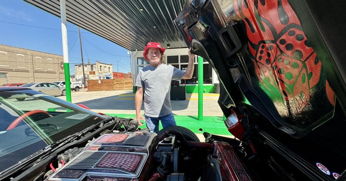 Car club, business partner for fourth Friday cruise-in