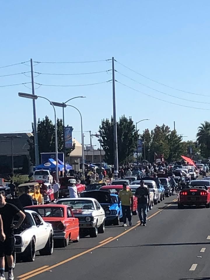 CruiseFest on Fulton Avenue