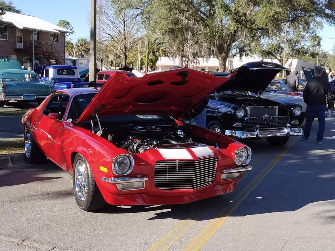 Downtown Deland Cruise In